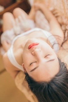 看见死亡的双眼日韩电影在线